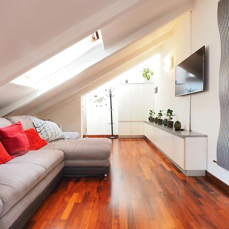 Apartament Primopiano - Savona 1 Mediolan Zewnętrze zdjęcie