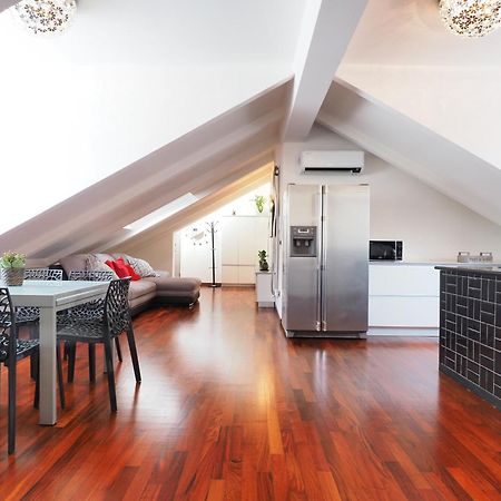 Apartament Primopiano - Savona 1 Mediolan Zewnętrze zdjęcie