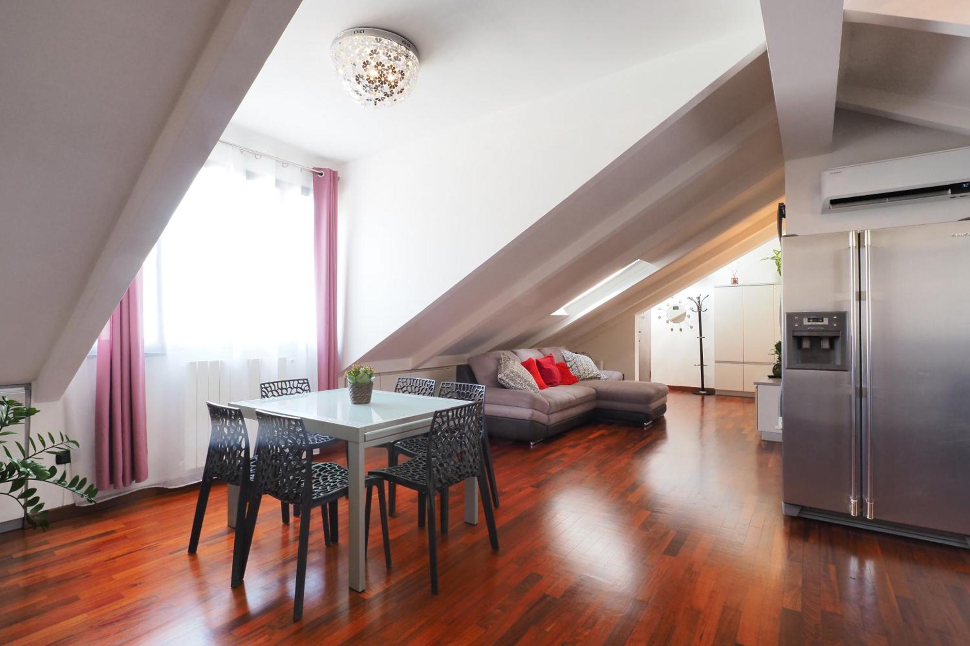 Apartament Primopiano - Savona 1 Mediolan Zewnętrze zdjęcie