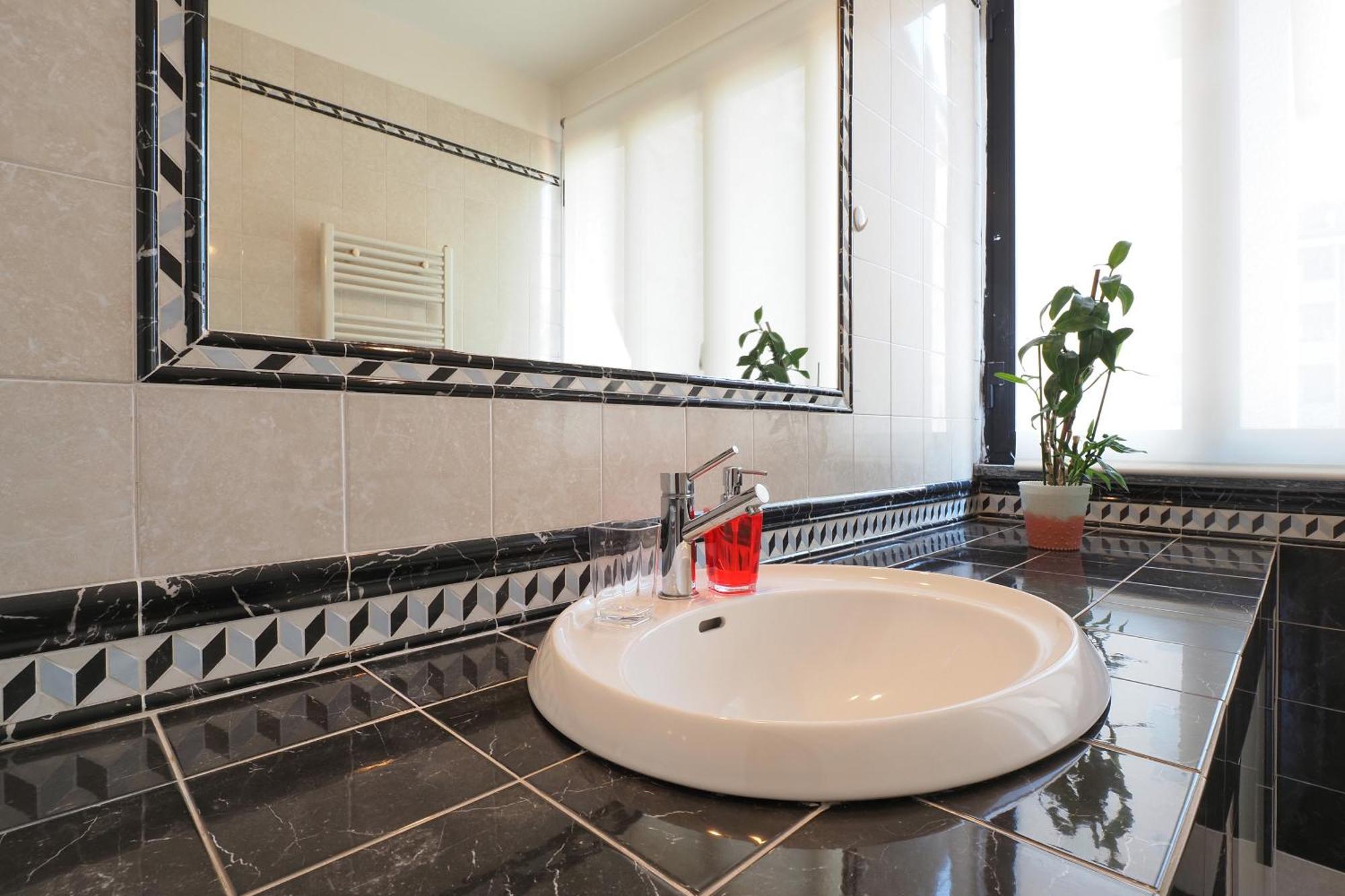 Apartament Primopiano - Savona 1 Mediolan Zewnętrze zdjęcie